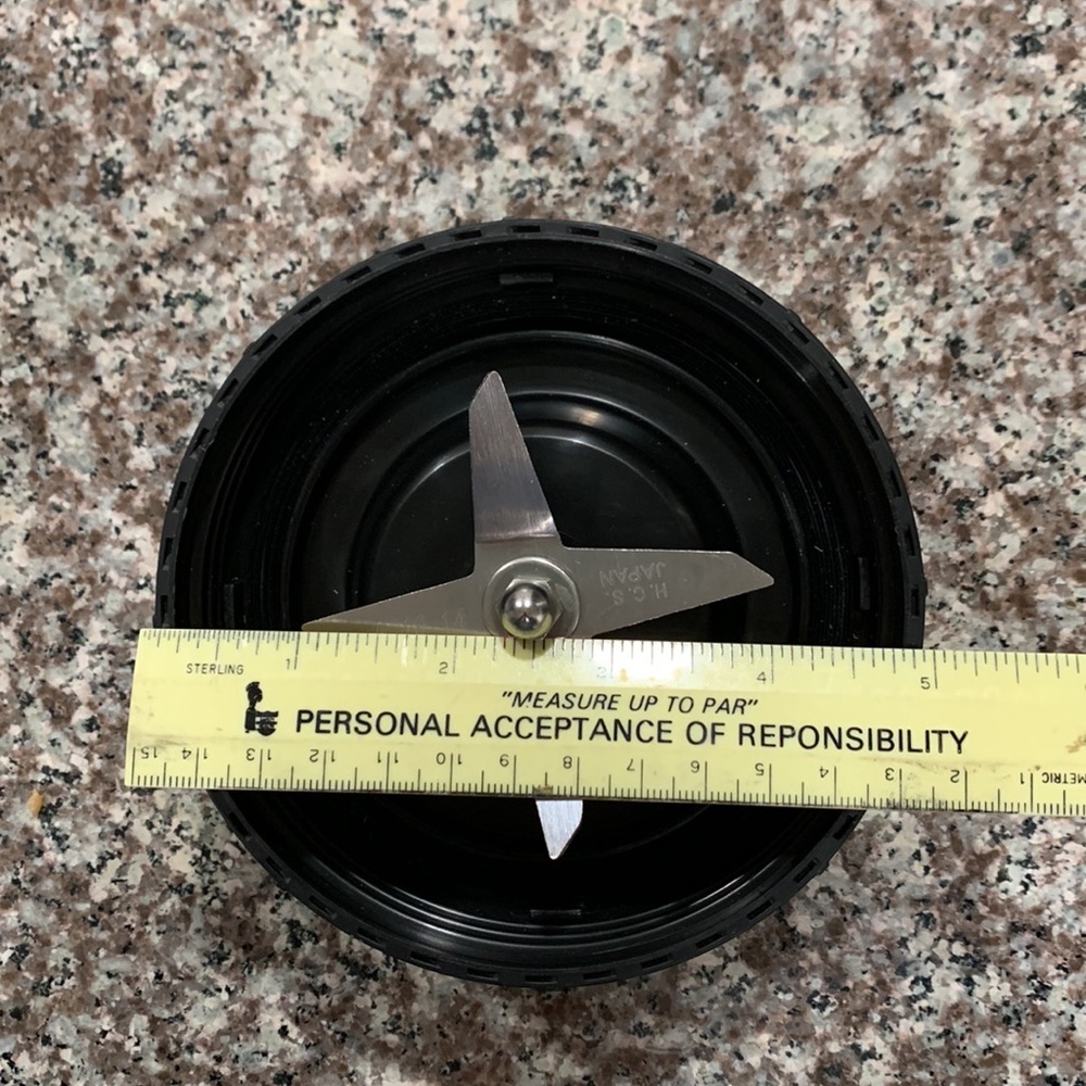 A 46 14 Blade for a Nutri Bullet - Picture 3 of 4